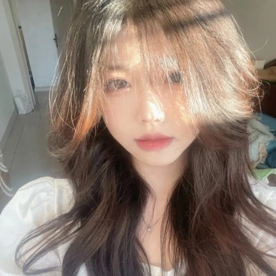 我在荒年当女帝