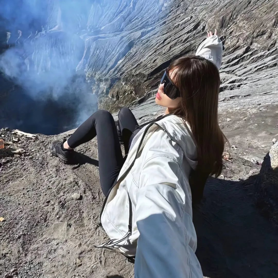 奶萌福宝爱妈妈